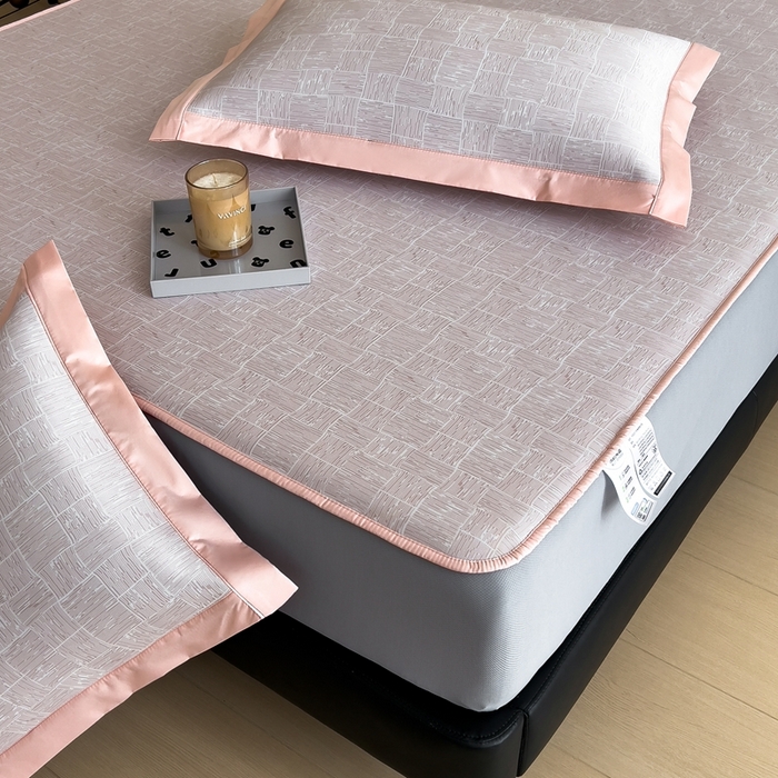 91家纺网 家纺一手货源 找家纺 （总）卡初家居（原微来）2025新款超柔凉感冰丝凉席