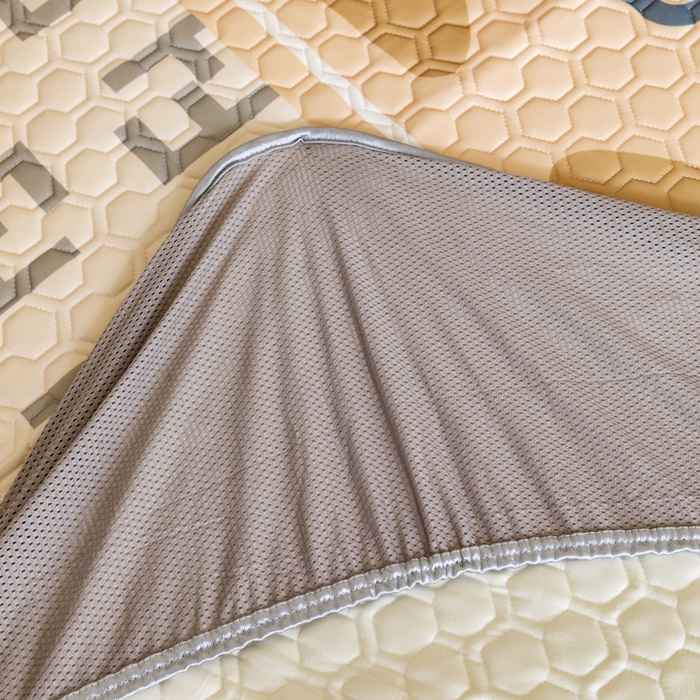 91家纺网 家纺一手货源 找家纺 摩卡（乐趣） 2025新款春夏新款夏凉被 冰激凌大豆夏被 迷你