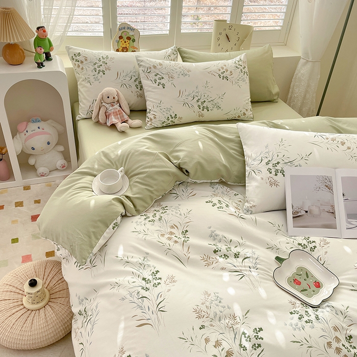 91家纺网 家纺一手货源 找家纺 宜家坊 2025热款全棉四件套学生床三件套单品床单床笠单被套印花小清新卡通碎花纯棉三四件套 风铃草