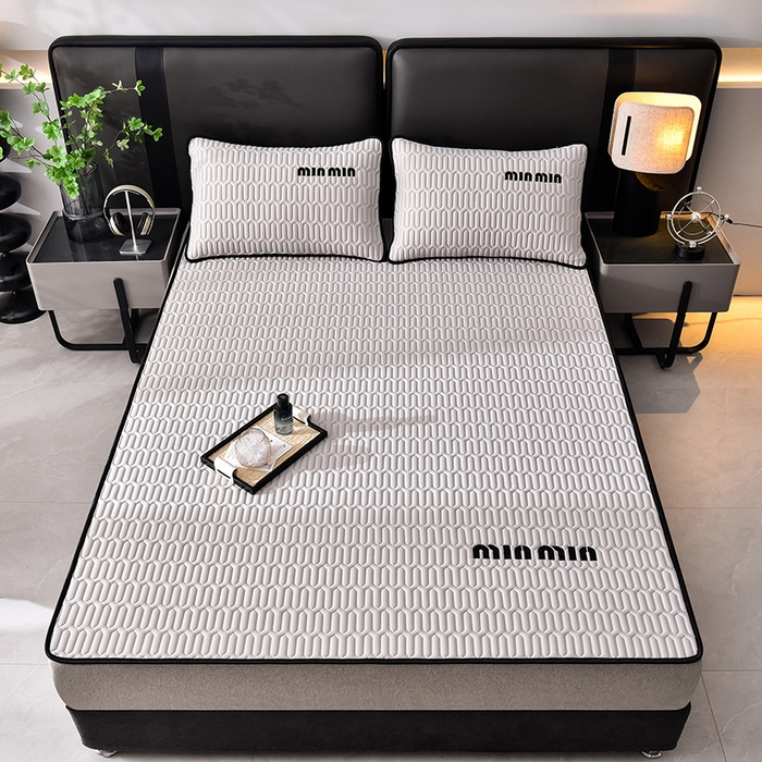 91家纺网 家纺一手货源 找家纺 （总）炫拼家纺 2025新款平铺款乳胶凉席-minmin