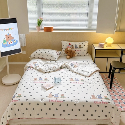 91家纺网 家纺一手货源 找家纺 （总）暖生活 2025新款冰激淋凉感丝夏被系列