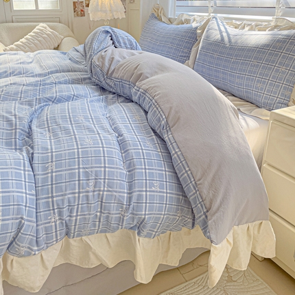 91家纺网 家纺一手货源 找家纺 （总）金梦拉2025新款云朵泡泡纱韩系小碎花格纹系列皱皱纱四件套