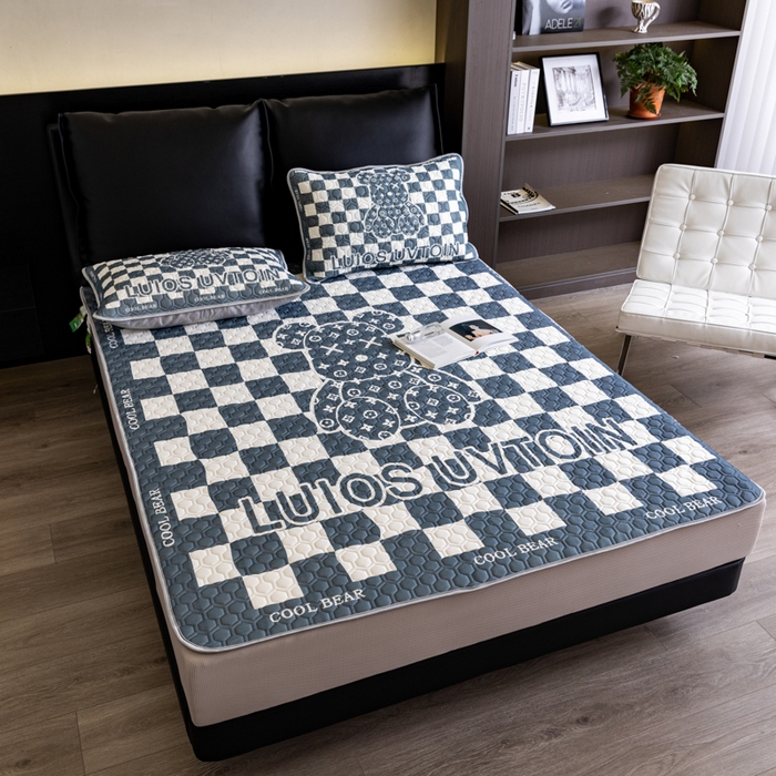 91家纺网 家纺一手货源 找家纺 摩卡（乐趣） 2025新款春夏新款夏凉被 冰激凌大豆夏被 棋盘格公仔