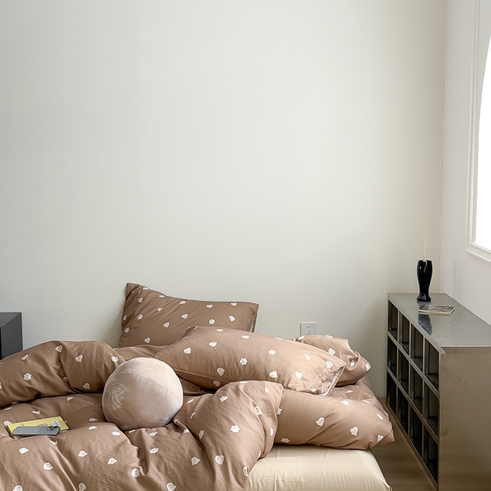 91家纺网 家纺一手货源 找家纺 窝米 2025新品简约时尚双层纱系列四件套 小幽灵咖