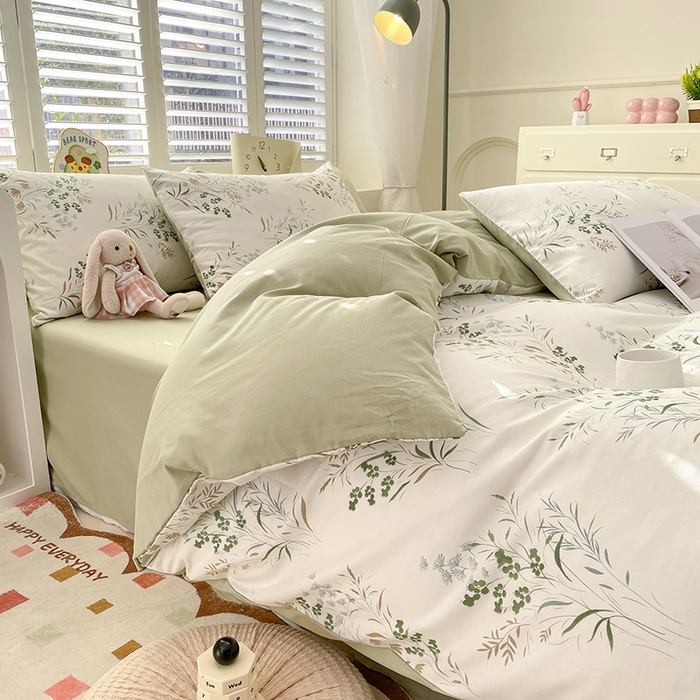 91家纺网 家纺一手货源 找家纺 宜家坊 2025热款全棉四件套学生床三件套单品床单床笠单被套印花小清新卡通碎花纯棉三四件套 风铃草