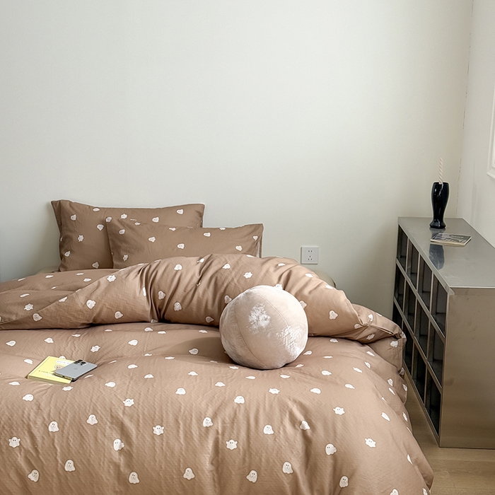 91家纺网 家纺一手货源 找家纺 窝米 2025新品简约时尚双层纱系列四件套 小幽灵咖