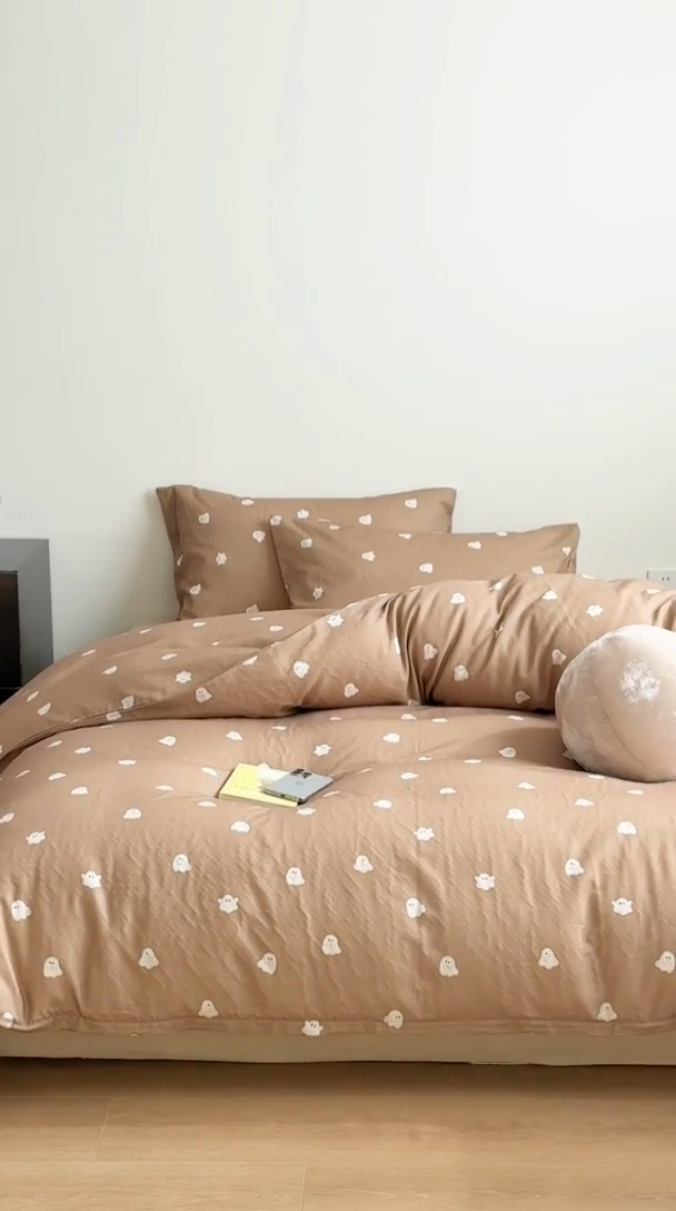 91家纺网 家纺一手货源 找家纺 窝米 2025新品简约时尚双层纱系列四件套 小幽灵咖