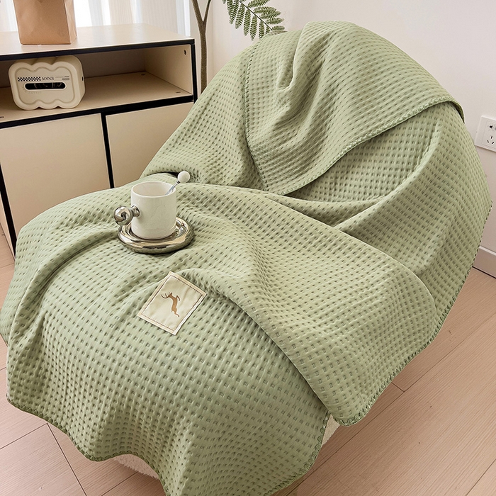 91家纺网 家纺一手货源 找家纺 十九色 2025新款全尺寸三角针盖毯夏被华夫格双面冷感夏被毯 抹茶绿