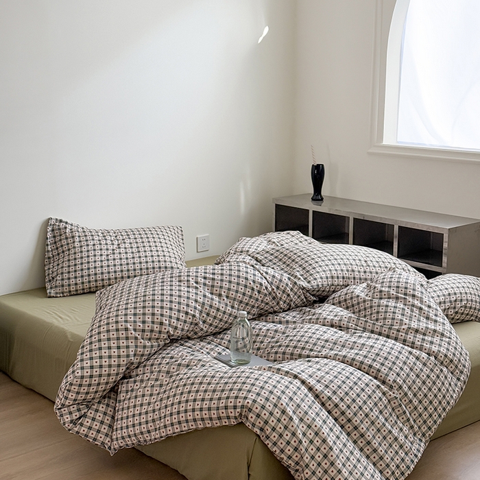 91家纺网 家纺一手货源 找家纺 （总）窝米 2025新品简约时尚双层纱系列四件套