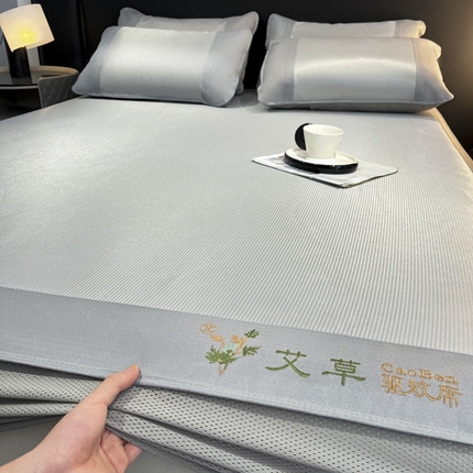 航途席业 2025新款凉席三明治刺绣可水洗碳光冰丝席宽包边艾香系列 艾草刺绣藤席千鸟格床笠款灰色