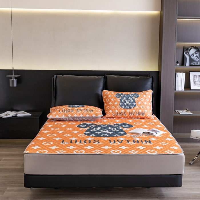 91家纺网 家纺一手货源 找家纺 摩卡（乐趣） 2025新品乳胶凉席 熊头橙