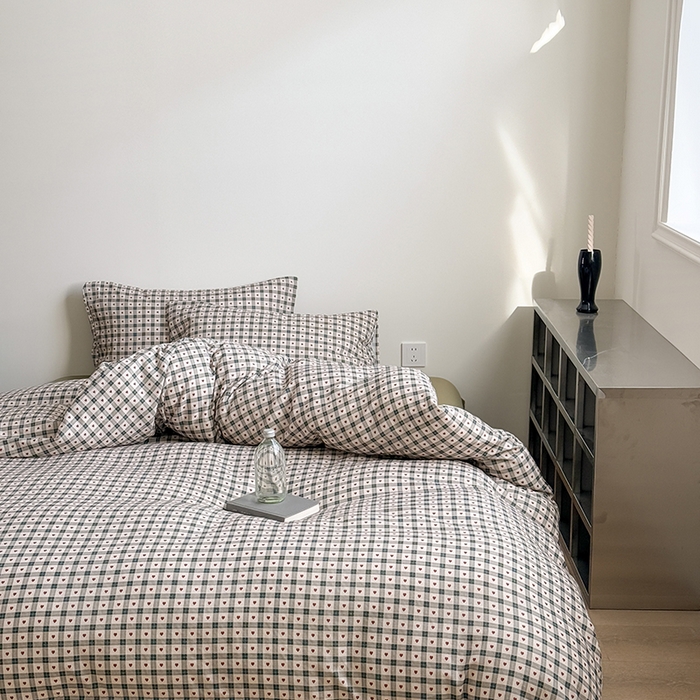 91家纺网 家纺一手货源 找家纺 窝米 2025新品简约时尚双层纱系列四件套 秘境绿