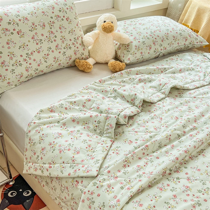 91家纺网 家纺一手货源 找家纺 天瑜 2024新款棉绸苏香绸舒香绸夏被人造棉夏凉被 春日绿