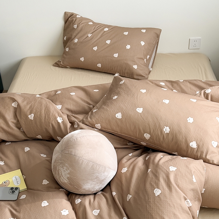 91家纺网 家纺一手货源 找家纺 窝米 2025新品简约时尚双层纱系列四件套 小幽灵咖