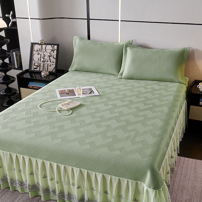 91家纺网 家纺一手货源 找家纺 青雅席业 2025新款7A抗菌母婴级纯乙纶PE刺绣凉感丝豆豆席床单款 斜条纹-水绿