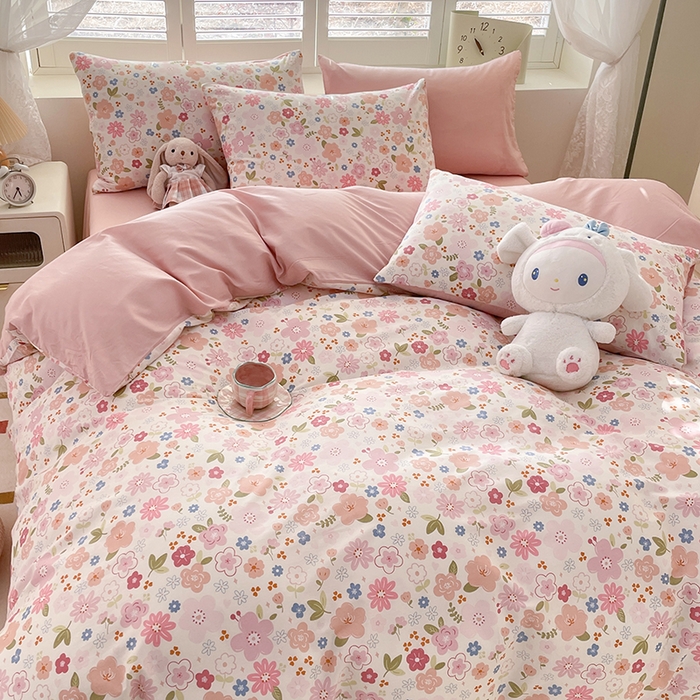 91家纺网 家纺一手货源 找家纺 宜家坊 2025热款全棉四件套学生床三件套单品床单床笠单被套印花小清新卡通碎花纯棉三四件套 粉色浪漫