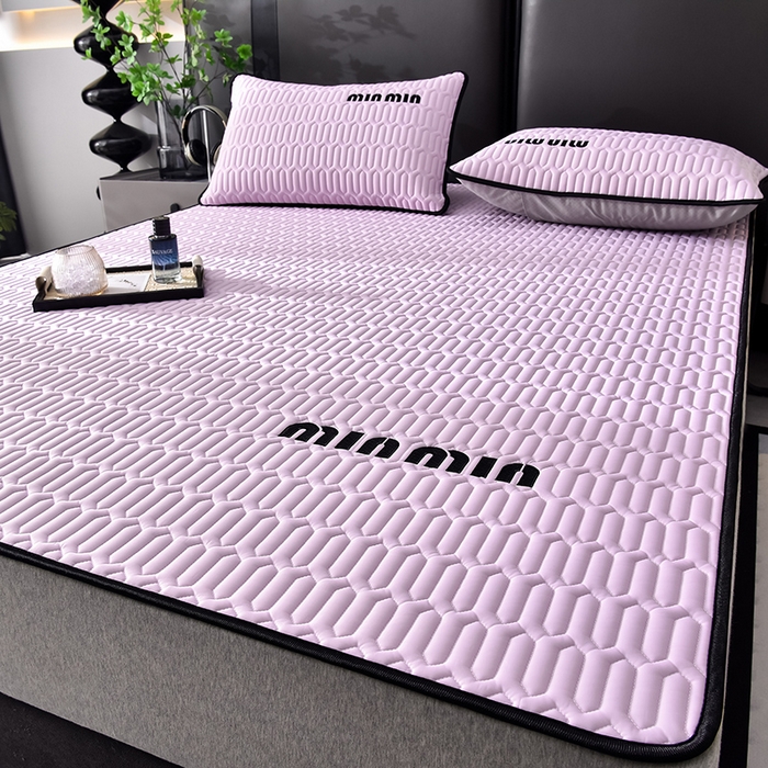 91家纺网 家纺一手货源 找家纺 炫拼家纺 2025新款平铺款乳胶凉席-minmin minmin熏衣紫