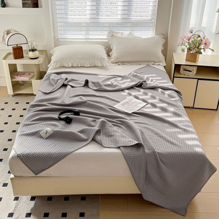 91家纺网 家纺一手货源 找家纺 （总）十九色 2025新款全尺寸三角针盖毯夏被华夫格双面冷感夏被毯