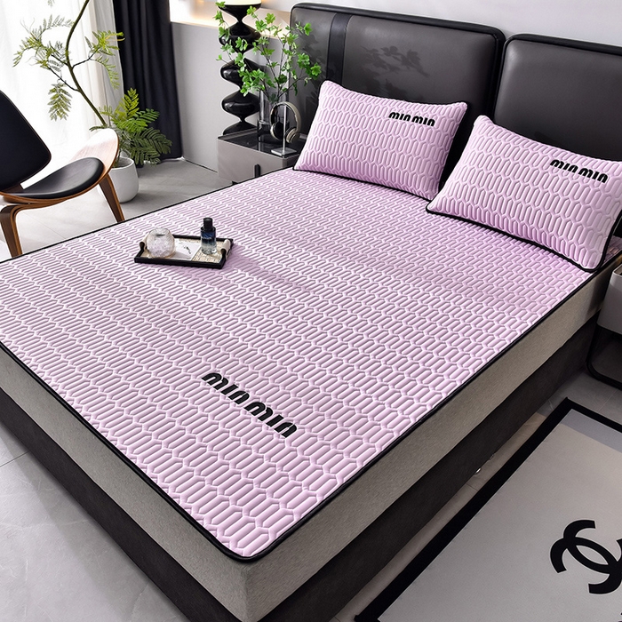 91家纺网 家纺一手货源 找家纺 炫拼家纺 2025新款平铺款乳胶凉席-minmin minmin熏衣紫