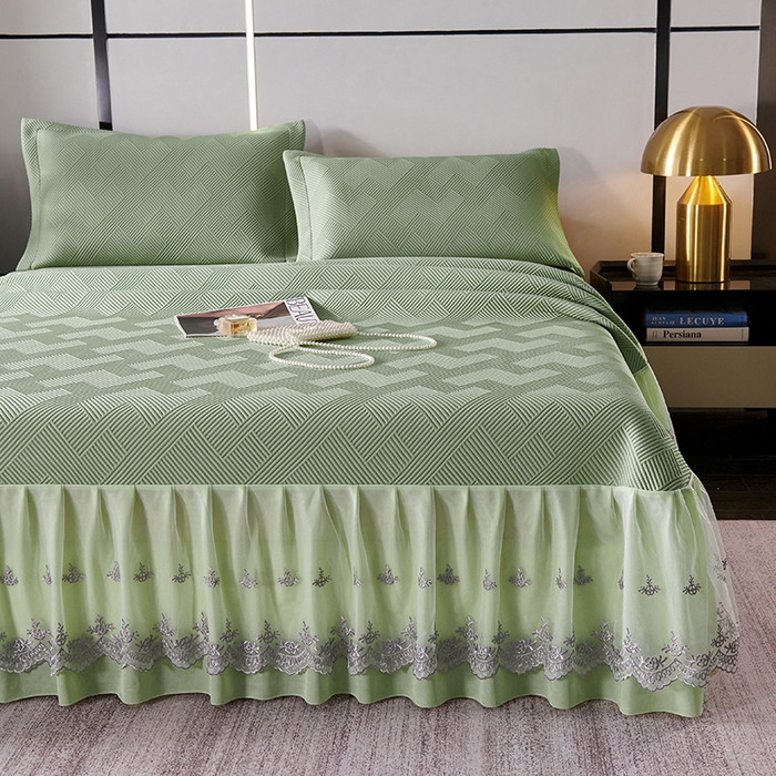 91家纺网 家纺一手货源 找家纺 青雅席业 2025新款7A抗菌母婴级纯乙纶PE刺绣凉感丝豆豆席床单款 斜条纹-水绿