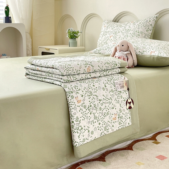 91家纺网 家纺一手货源 找家纺 丫丫2025全棉夏被碎花卡通小清新简约纯棉夏凉被夏被四件套三件套风格三 松鼠小鹿