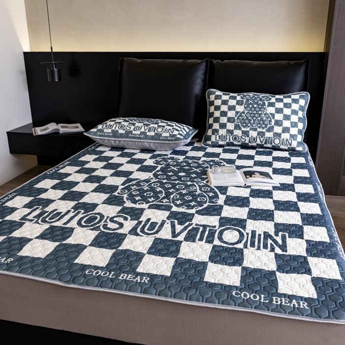 91家纺网 家纺一手货源 找家纺 摩卡（乐趣） 2025新品乳胶凉席 棋盘格公仔