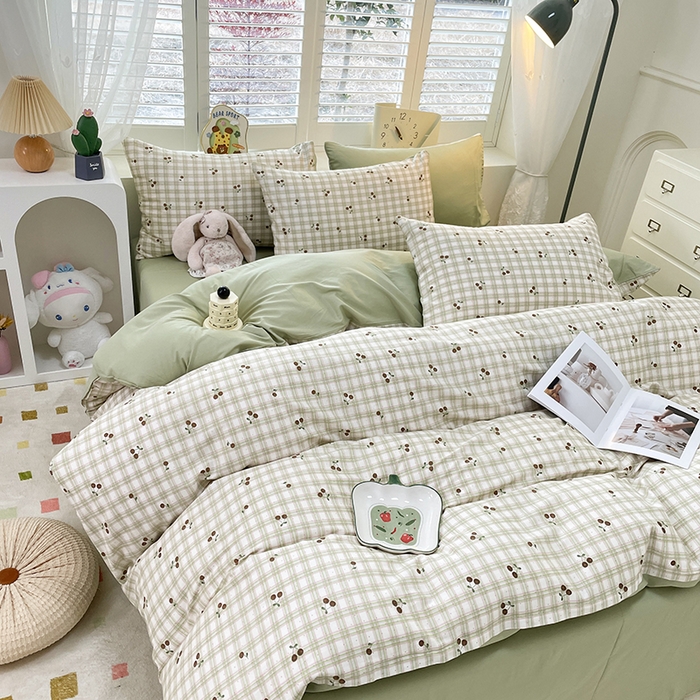 91家纺网 家纺一手货源 找家纺 宜家坊 2025全棉13070单被套印花小清新卡通碎花纯棉单品被套枕套（有预缩售后无忧 免费提供买家秀） 樱桃格子绿