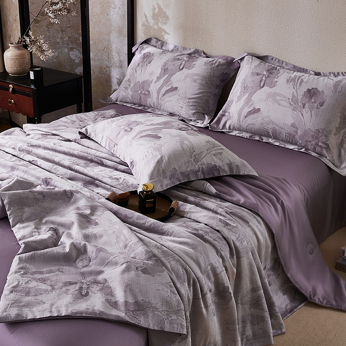 91家纺网 家纺一手货源 找家纺 鸣升家纺 2025新款兰精天丝棉大提花100%蚕丝被 夏被 空调被（包检测） 暮云-紫