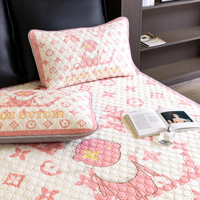 91家纺网 家纺一手货源 找家纺 摩卡（乐趣） 2025新品乳胶凉席 太阳花粉