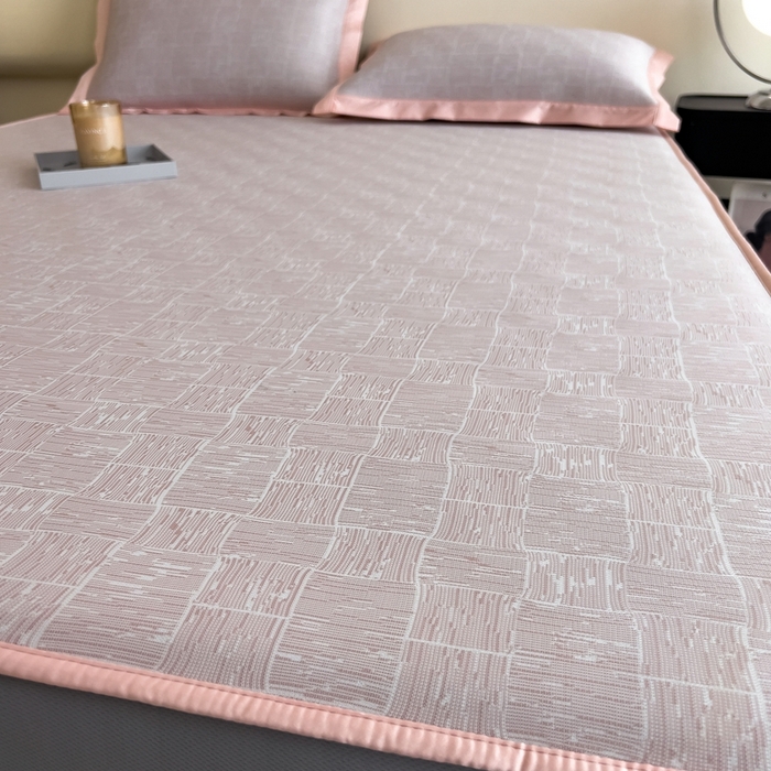 91家纺网 家纺一手货源 找家纺 （总）卡初家居（原微来）2025新款超柔凉感冰丝凉席