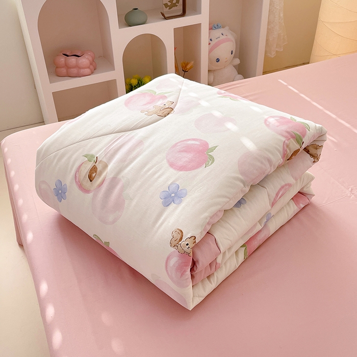 91家纺网 家纺一手货源 找家纺 丫丫2025新款里外全棉棉花夏被风格2 蜜桃松鼠