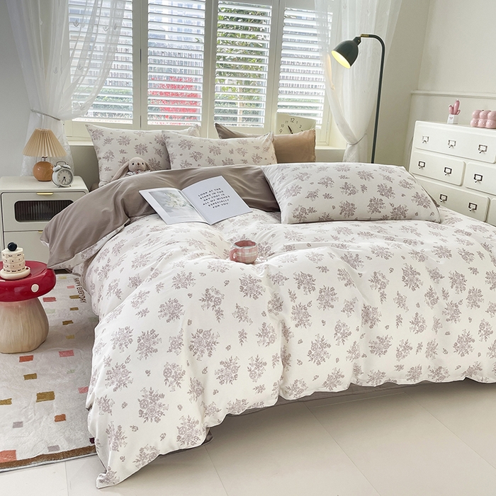 91家纺网 家纺一手货源 找家纺 宜家坊 2025热款全棉四件套学生床三件套单品床单床笠单被套印花小清新卡通碎花纯棉三四件套 合金欢