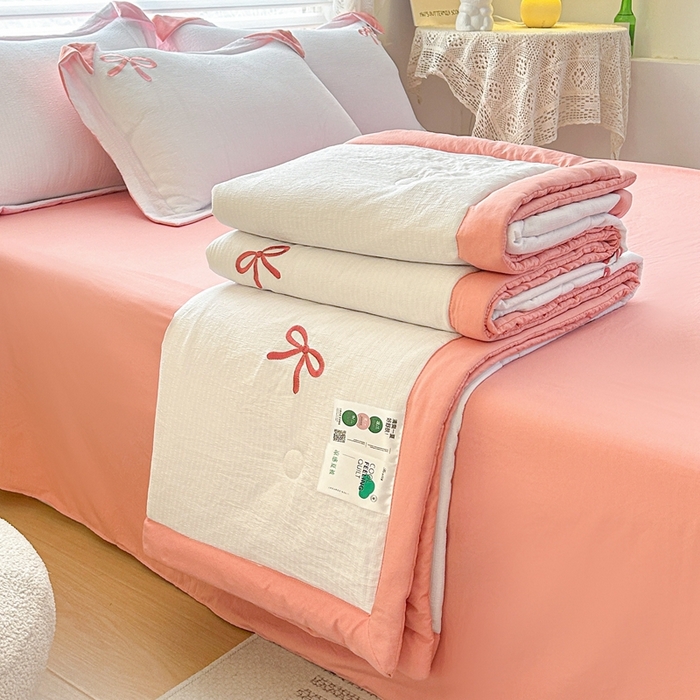 91家纺网 家纺一手货源 找家纺 （总）芙绣家纺 2025新款蝴蝶结绣花香云纱夏被夏凉被空调被