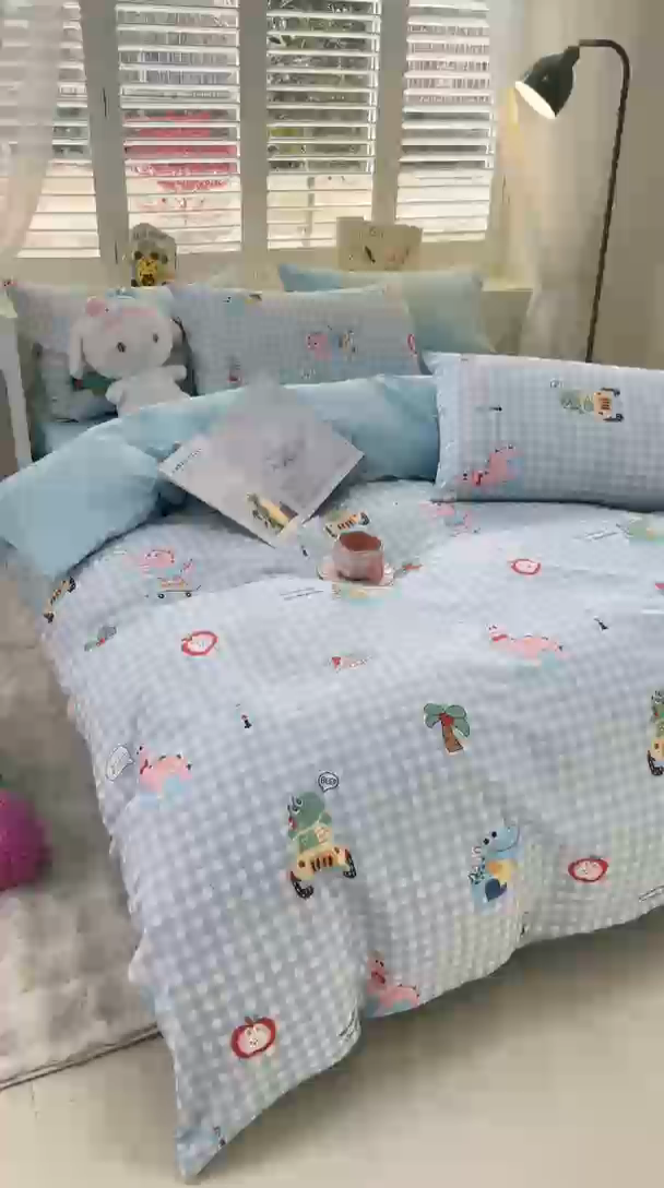 91家纺网 家纺一手货源 找家纺 宜家坊 2025热款全棉四件套学生床三件套单品床单床笠单被套印花小清新卡通碎花纯棉三四件套 小恐龙