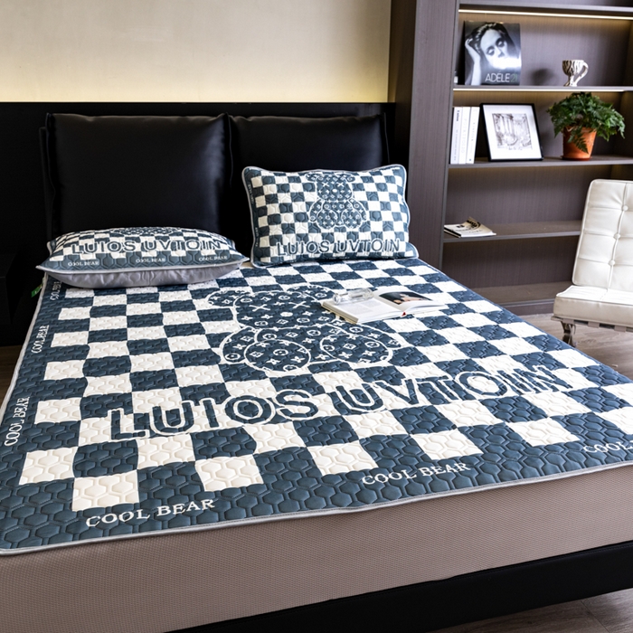 91家纺网 家纺一手货源 找家纺 摩卡（乐趣） 2025新品乳胶凉席 棋盘格公仔