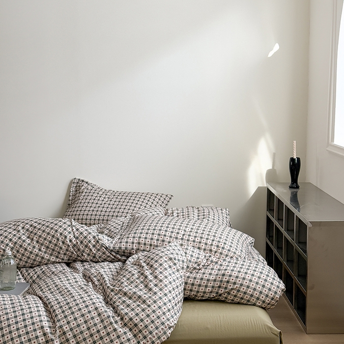 91家纺网 家纺一手货源 找家纺 窝米 2025新品简约时尚双层纱系列四件套 秘境绿