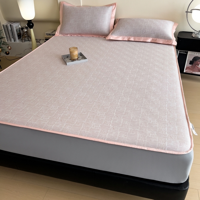 91家纺网 家纺一手货源 找家纺 （总）卡初家居（原微来）2025新款超柔凉感冰丝凉席