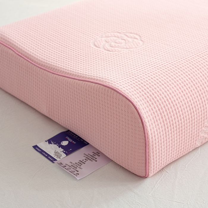 91家纺网 家纺一手货源 找家纺 萌番宝 2025山茶花冰丝凉感凉感丝乳胶枕夏季冰凉感 山茶花粉色