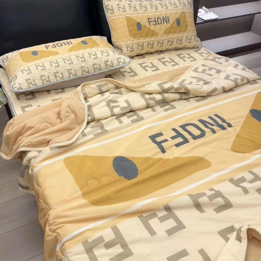 91家纺网 家纺一手货源 找家纺 摩卡（乐趣） 2025新款春夏新款夏凉被 冰激凌大豆夏被 迷你