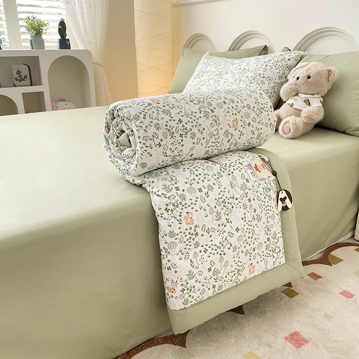 91家纺网 家纺一手货源 找家纺 丫丫2025新款里外全棉棉花夏被风格2 松鼠小鹿