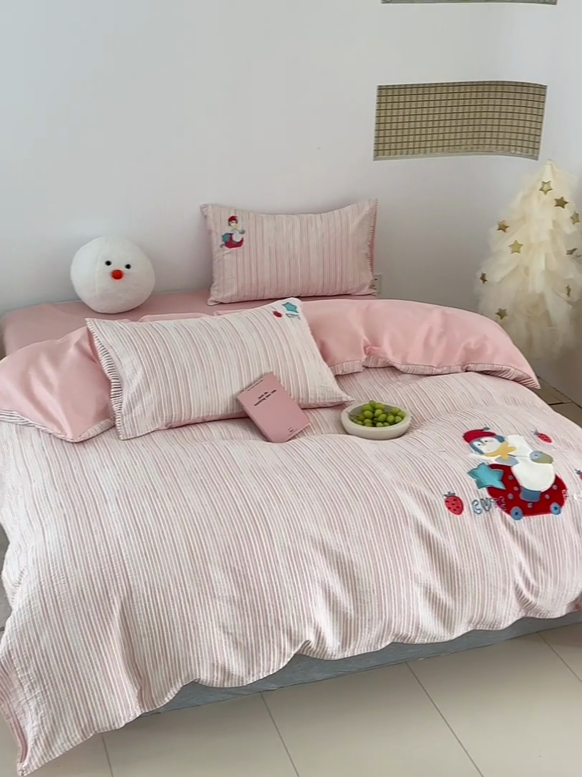 91家纺网 家纺一手货源 找家纺 怡家居 2025新款色织大提花贴布绣四件套 小红帽