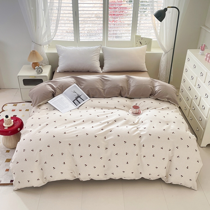 91家纺网 家纺一手货源 找家纺 宜家坊 2025新款全棉13070单床单床笠纯棉单品枕套床笠床单（有预缩尺寸 售后无忧 免费提供买家秀） 樱桃格子红