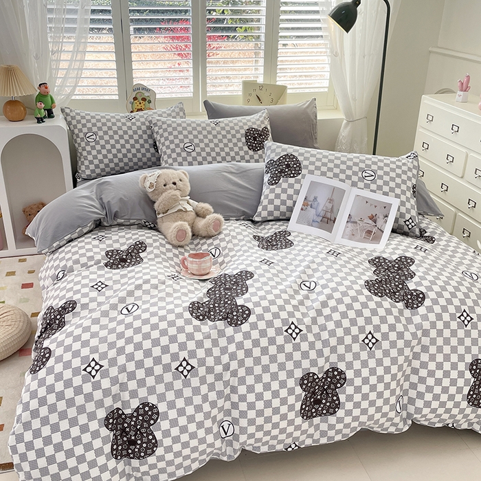 91家纺网 家纺一手货源 找家纺 宜家坊 2025热款全棉四件套学生床三件套单品床单床笠单被套印花小清新卡通碎花纯棉三四件套 巴比熊