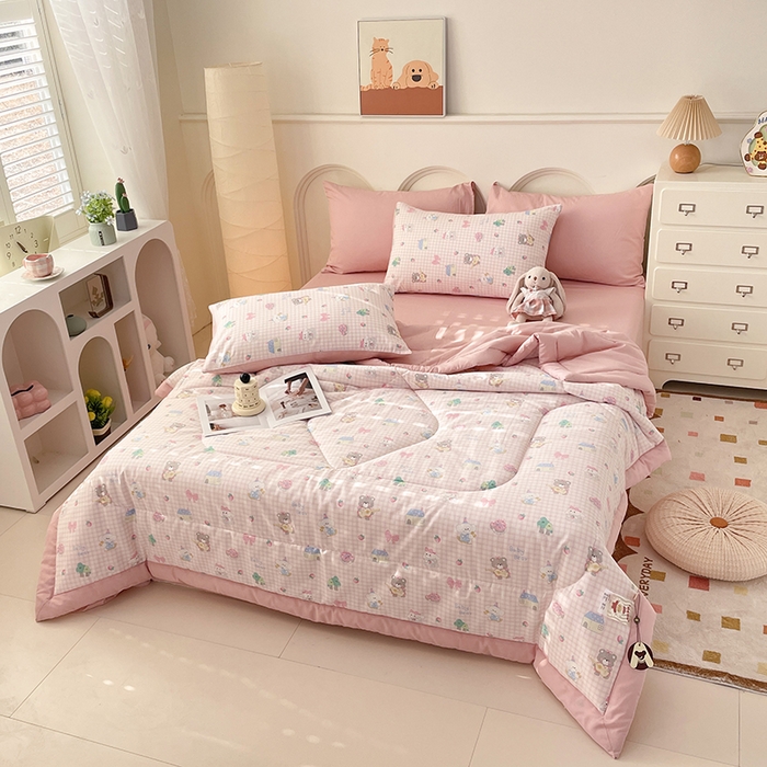 91家纺网 家纺一手货源 找家纺 丫丫家纺2025全棉夏被碎花卡通小清新简约纯棉夏凉被夏被四件套三件套风格三 小不点们