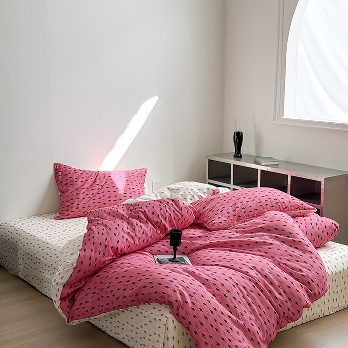 91家纺网 家纺一手货源 找家纺 窝米 2025新品简约时尚双层纱系列四件套 APT