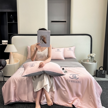 91家纺网 家纺一手货源 找家纺 （总）利欧 2025新款茶花水洗天丝夏被四件套