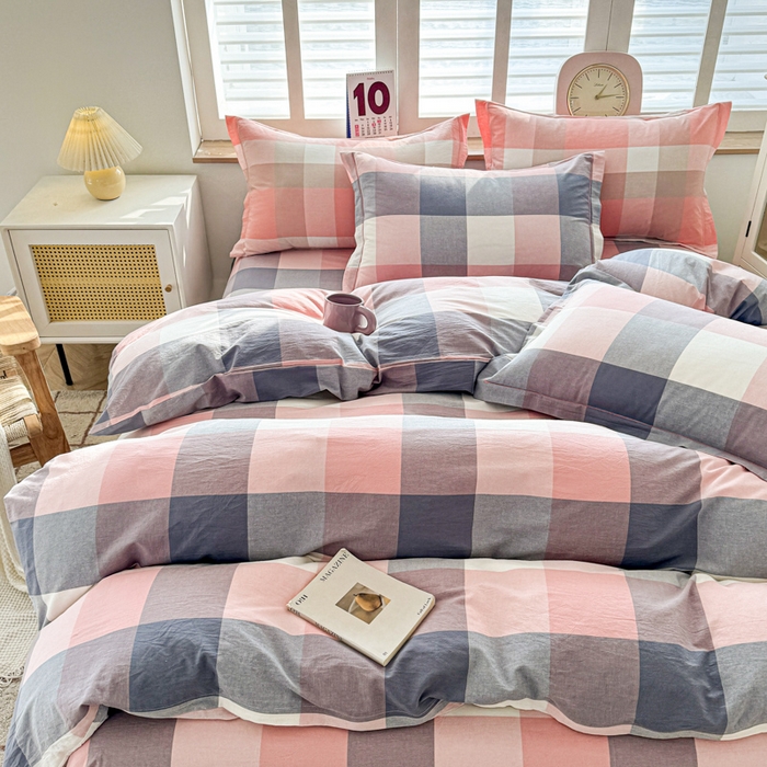 91家纺网 家纺一手货源 找家纺 喜四方 2025新款全棉色织水洗棉四件套 曲奇大格粉