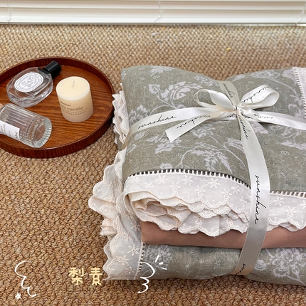 91家纺网 家纺一手货源 找家纺 （总）荣轩家居 2025新款全棉双层纱镂空花边工艺款四件套