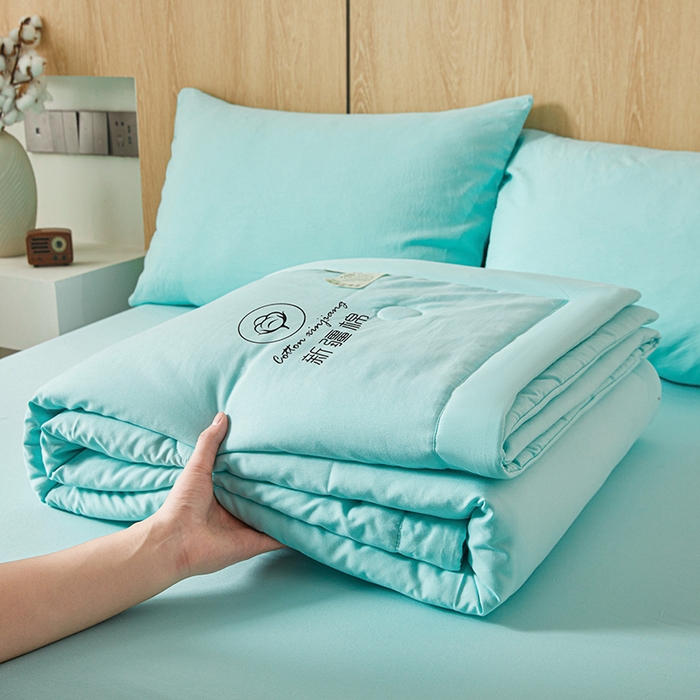 91家纺网 家纺一手货源 找家纺 晓时候 2025新款无印风水洗棉新疆棉花被夏被夏凉被空调被子 素夏-水蓝