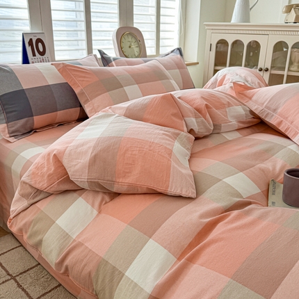 91家纺网 家纺一手货源 找家纺 喜四方 2025新款全棉色织水洗棉四件套 米夕玉咖大格